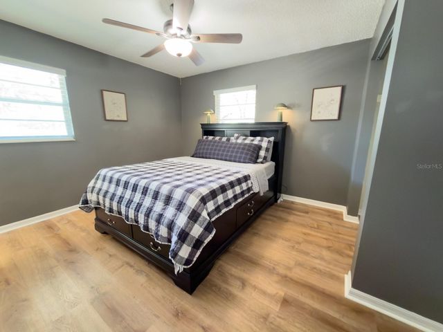 207 MANDARIN LN, Fruitland Park, FL 34731