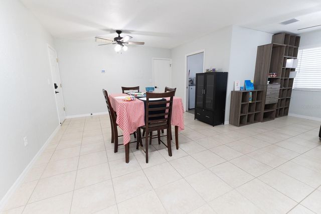 207 MANDARIN LN, Fruitland Park, FL 34731