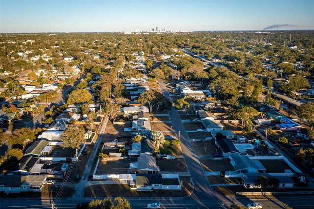 5773 3RD AVENUE N, St Petersburg, FL 33710