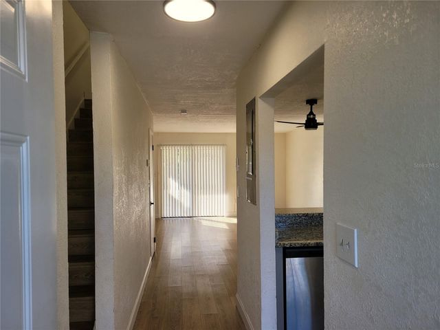 1236 DOVEHILL DRIVE 1244, Apopka, FL 32703