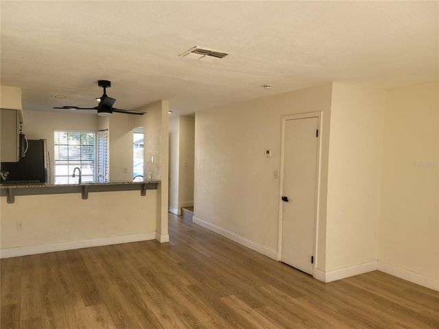 1236 DOVEHILL DRIVE 1244, Apopka, FL 32703