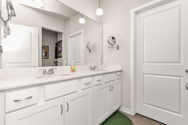 2601 NW 30th Lane, Ankeny, IA 50023