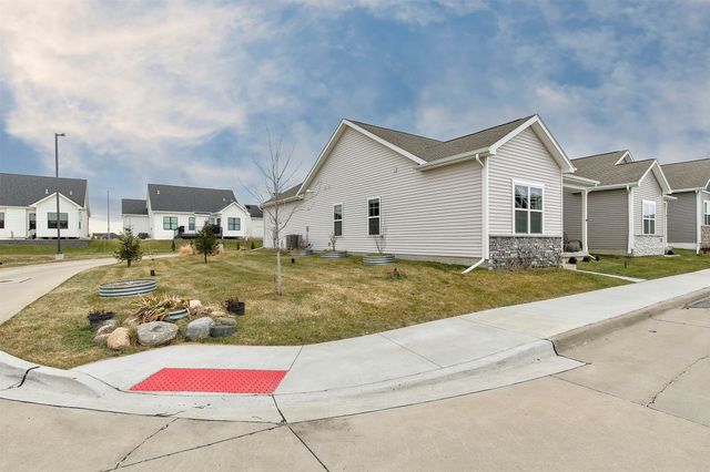 2601 NW 30th Lane, Ankeny, IA 50023