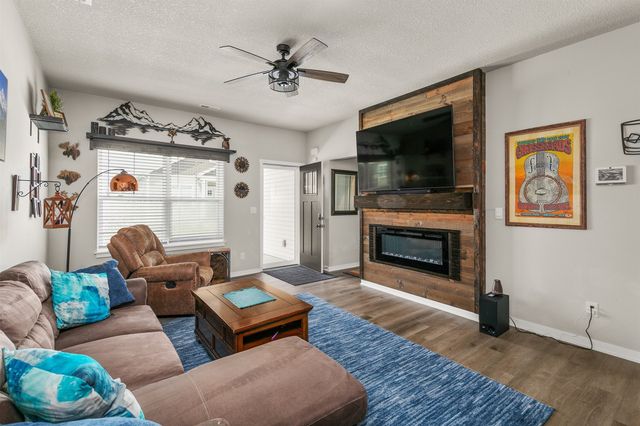 2601 NW 30th Lane, Ankeny, IA 50023