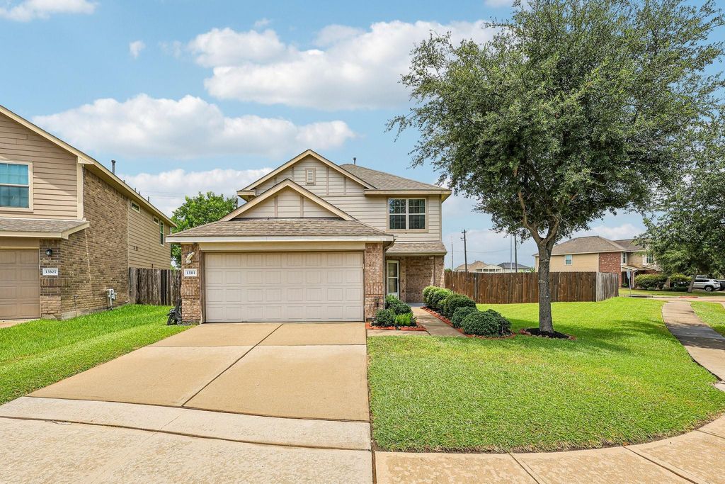13311 Club Green Court, Houston, TX 77034