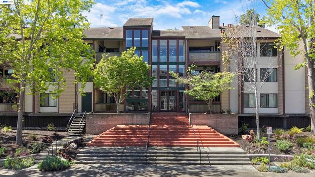 2111 Latham St 307, Mountain View, CA 94040