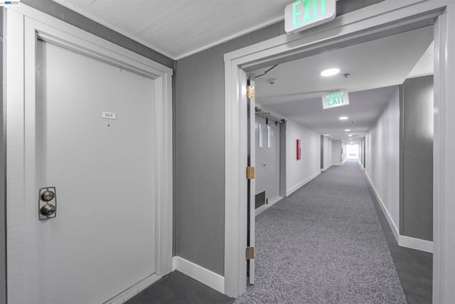2111 Latham St 307, Mountain View, CA 94040