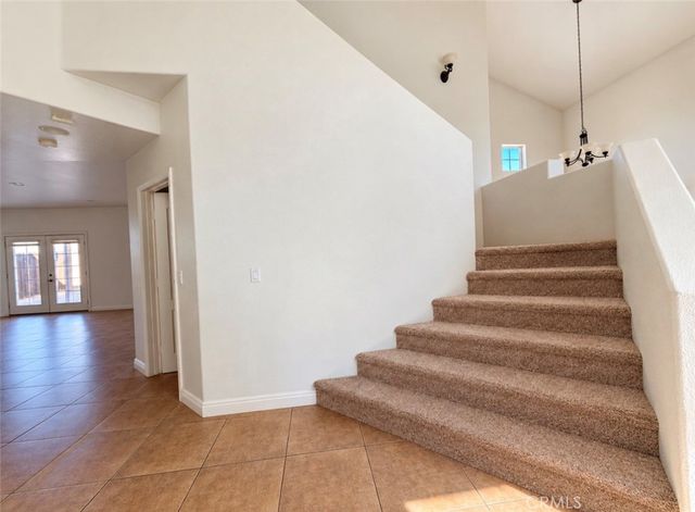 675 Winners Circle, San Jacinto, CA 92582