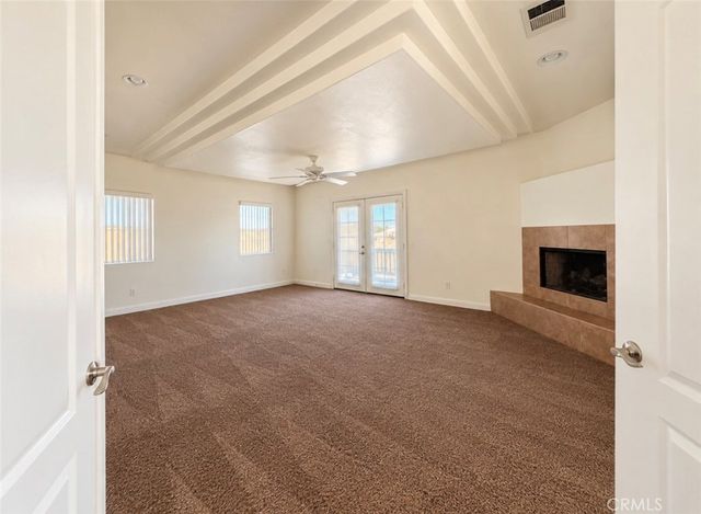 675 Winners Circle, San Jacinto, CA 92582