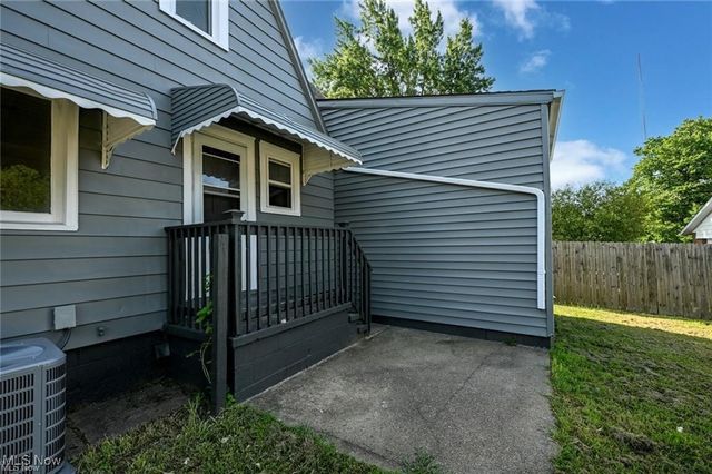 614 Parkview Avenue, Akron, OH 44310