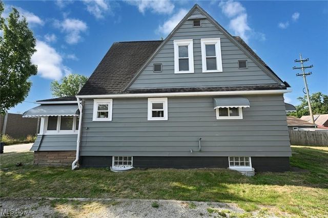 614 Parkview Avenue, Akron, OH 44310