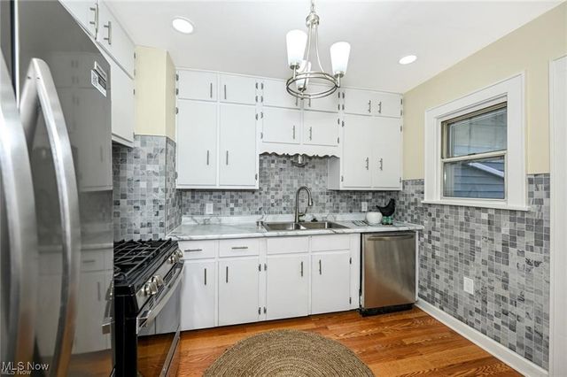 614 Parkview Avenue, Akron, OH 44310