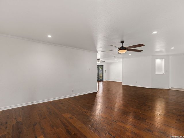 102 Riviera Drive, San Antonio, TX 78213