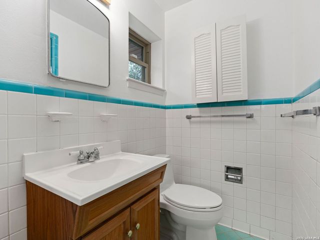102 Riviera Drive, San Antonio, TX 78213