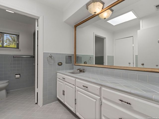 102 Riviera Drive, San Antonio, TX 78213