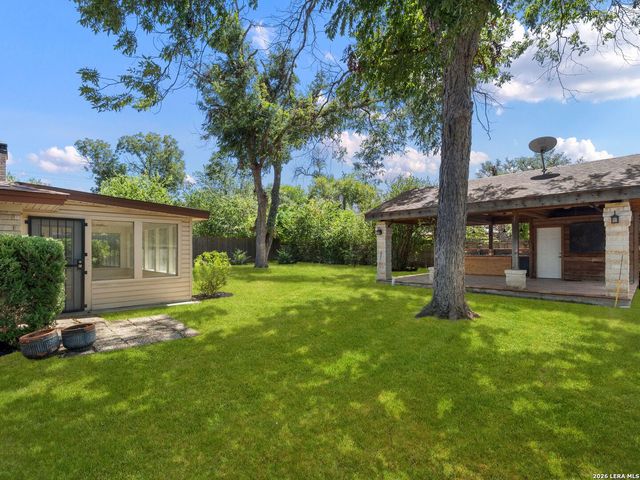 102 Riviera Drive, San Antonio, TX 78213