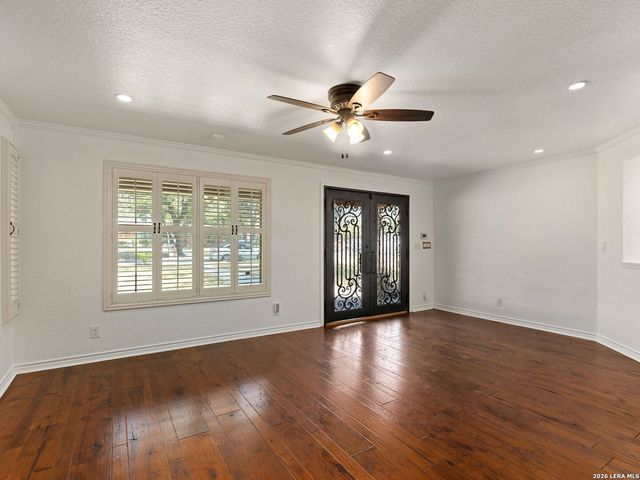 102 Riviera Drive, San Antonio, TX 78213