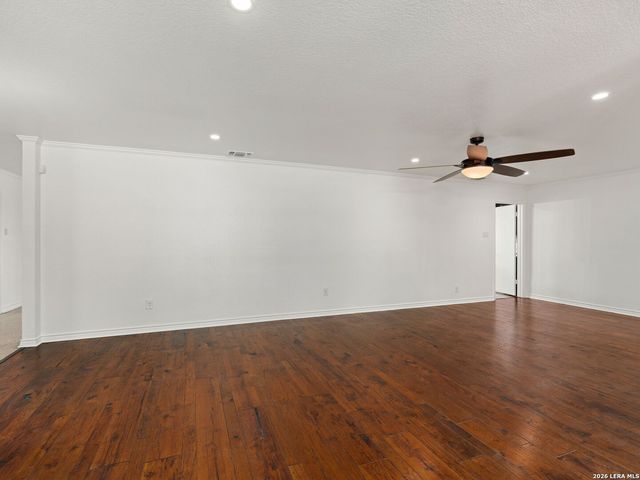 102 Riviera Drive, San Antonio, TX 78213