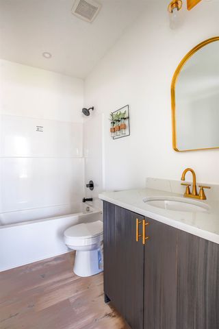 195 S Arbor Valley Way, Valley Center, KS 67147
