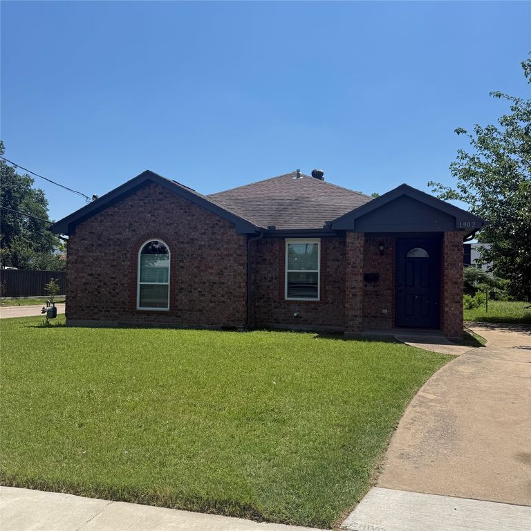 1902 Angelina Drive, Dallas, TX 75212