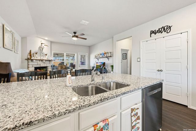 1658 Ranch House, New Braunfels, TX 78132