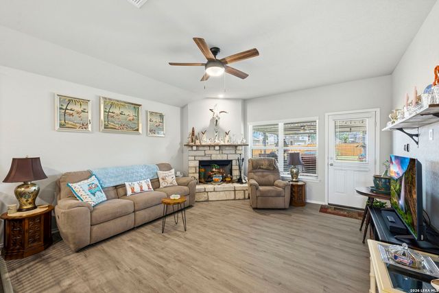 1658 Ranch House, New Braunfels, TX 78132