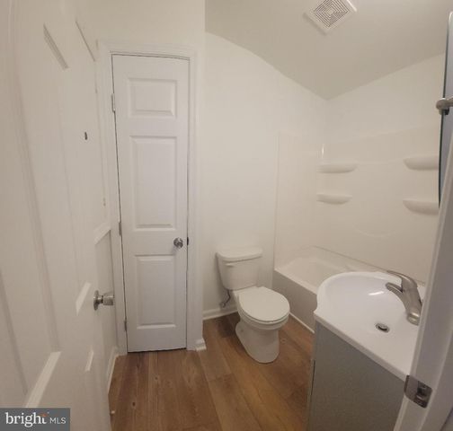 113 SOUTHGATE AVE, Fredericksburg, VA 22408