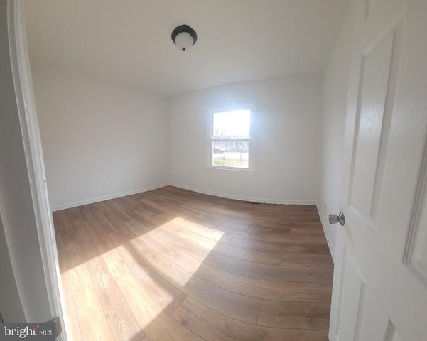 113 SOUTHGATE AVE, Fredericksburg, VA 22408