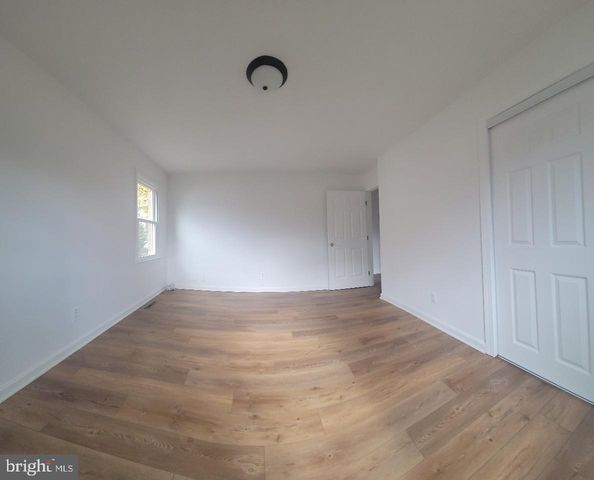 113 SOUTHGATE AVE, Fredericksburg, VA 22408