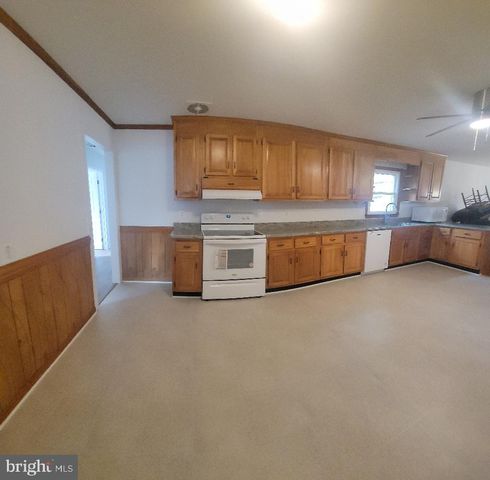 113 SOUTHGATE AVE, Fredericksburg, VA 22408