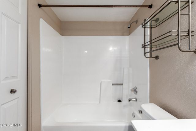 1720 E THUNDERBIRD Road 1037, Phoenix, AZ 85022