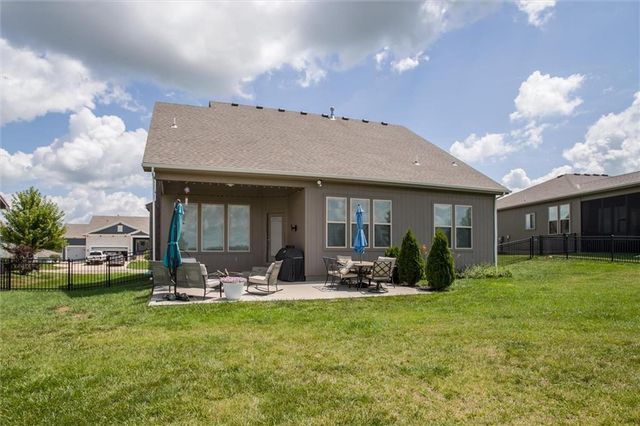 1612 March Lane, Raymore, MO 64083