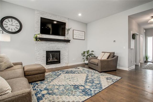 1612 March Lane, Raymore, MO 64083