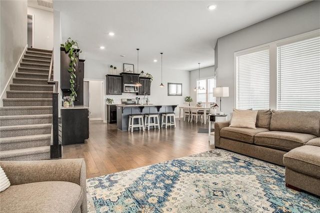 1612 March Lane, Raymore, MO 64083