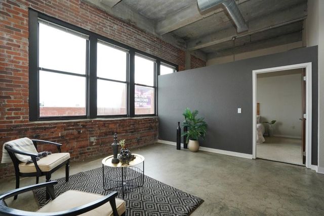 1535 Walnut Street 705, Kansas City, MO 64108