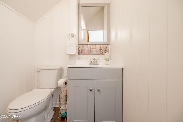 4015 Holiday Drive, Panama City Beach, FL 32408