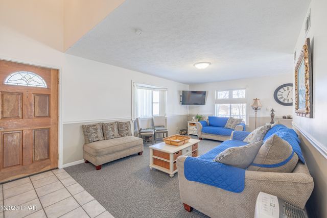 4015 Holiday Drive, Panama City Beach, FL 32408