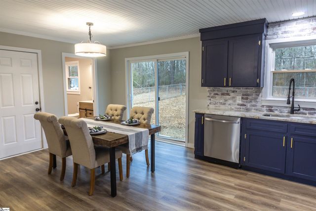 319 E Hampton Avenue, Honea Path, SC 29654