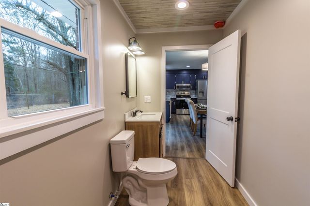 319 E Hampton Avenue, Honea Path, SC 29654