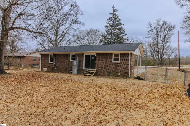 319 E Hampton Avenue, Honea Path, SC 29654