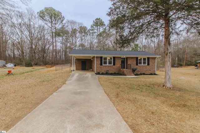 319 E Hampton Avenue, Honea Path, SC 29654