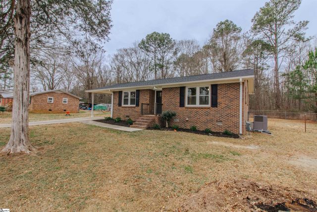 319 E Hampton Avenue, Honea Path, SC 29654