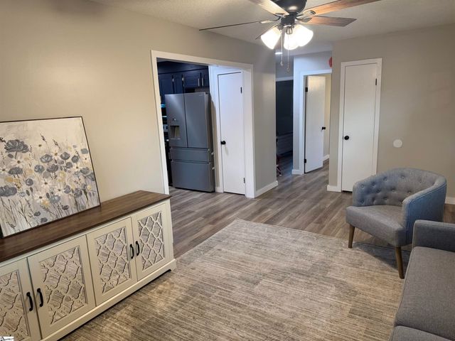 319 E Hampton Avenue, Honea Path, SC 29654