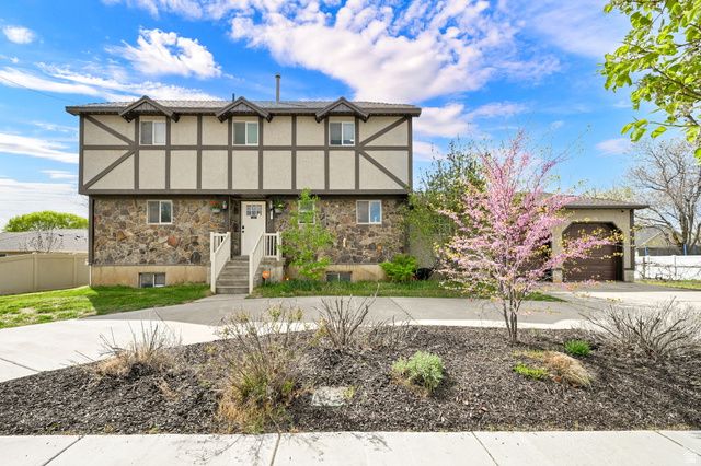 2195 W 800 N, West Point, UT 84015