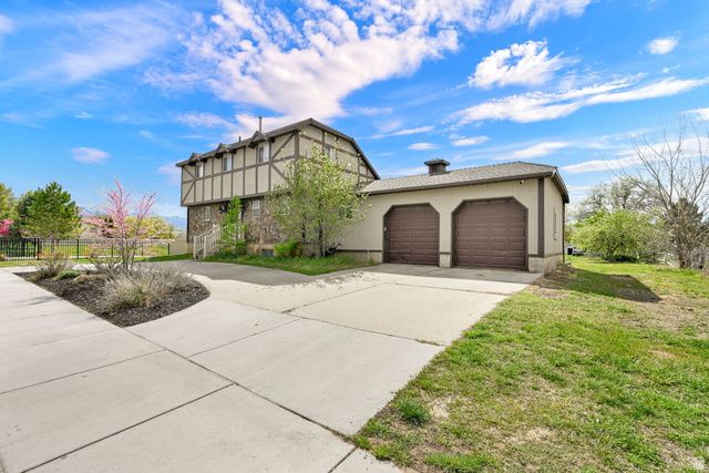 2195 W 800 N, West Point, UT 84015