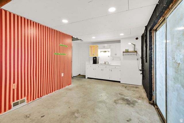 2195 W 800 N, West Point, UT 84015