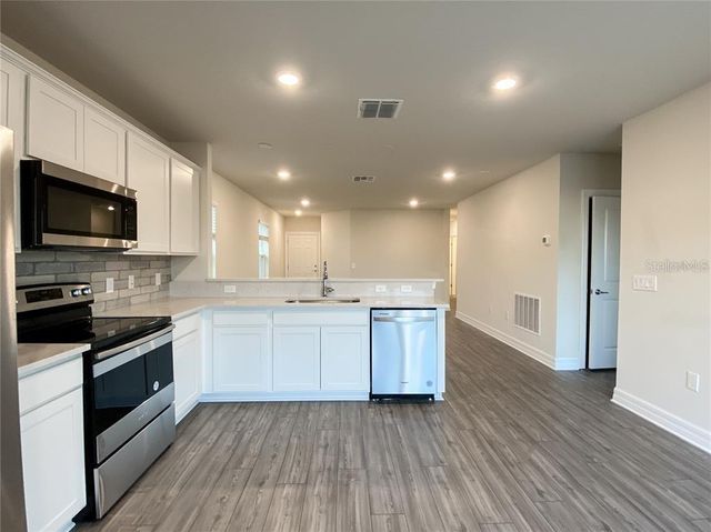 17434 MILLION LAKES COURT, Clermont, FL 34714