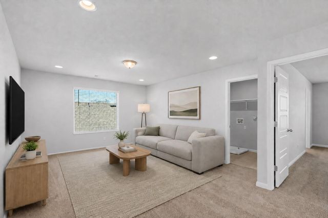 453a Gaida LOOP, Georgetown, TX 78628