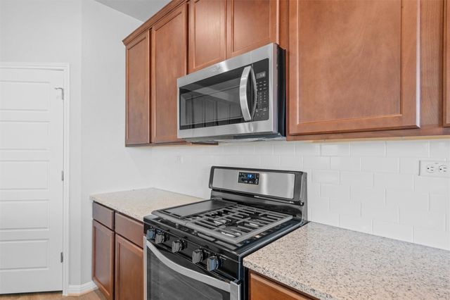 453a Gaida LOOP, Georgetown, TX 78628