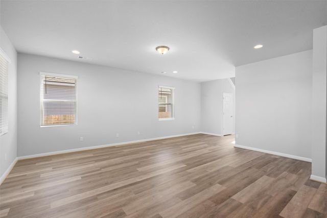 453a Gaida LOOP, Georgetown, TX 78628